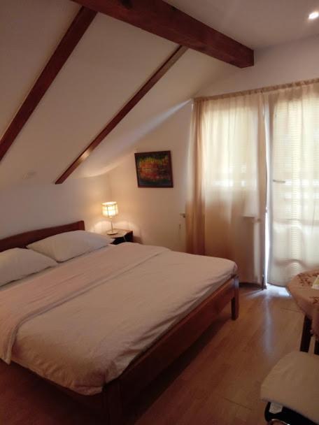 Guesthouse Marton Jezerce Exterior foto